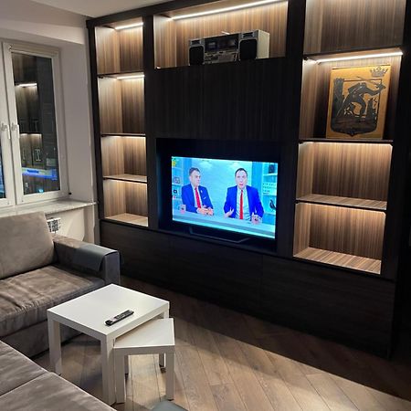 Yerevan Downtown Luxe Apartment Bagian luar foto