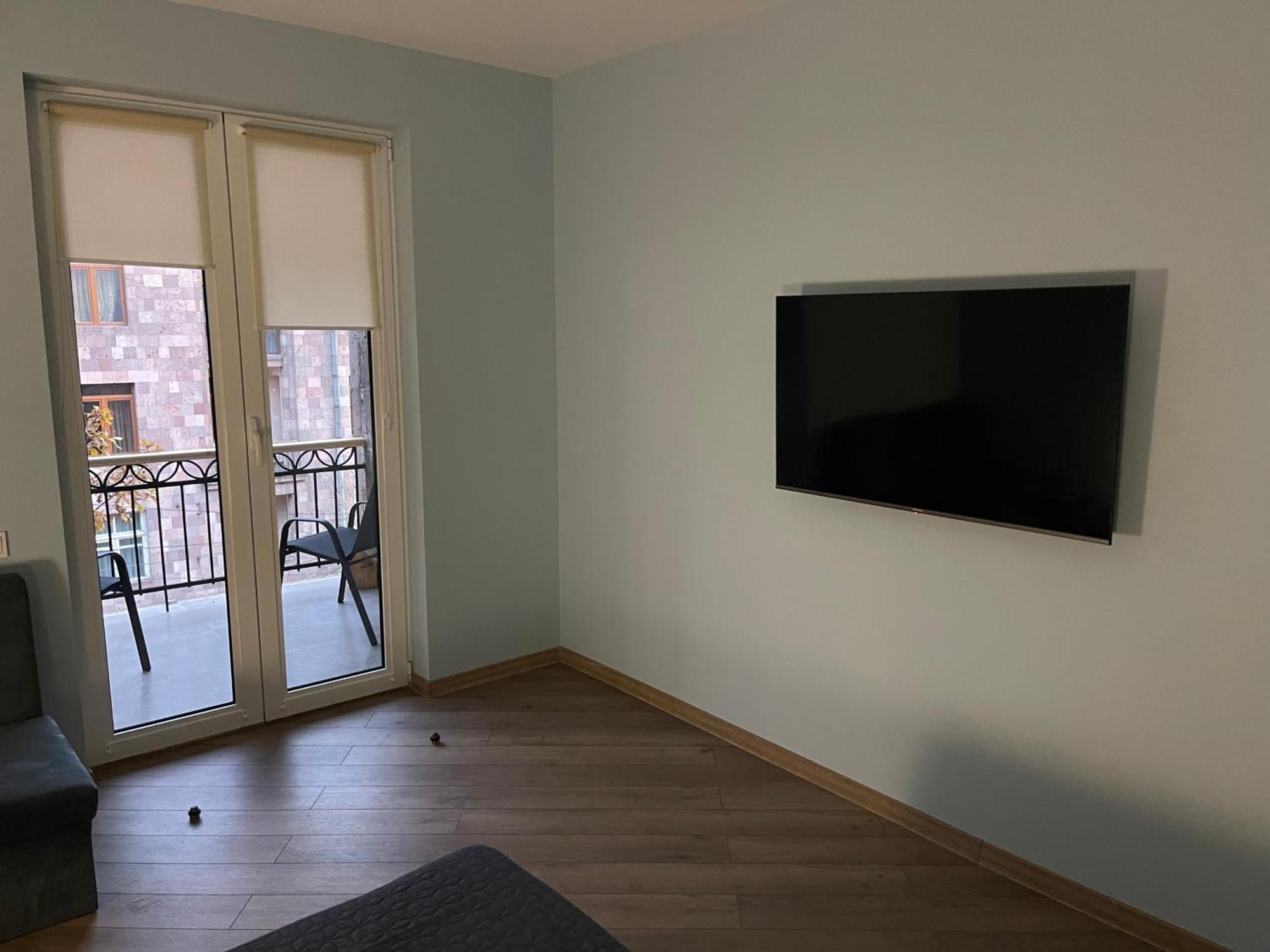 Yerevan Downtown Luxe Apartment Bagian luar foto