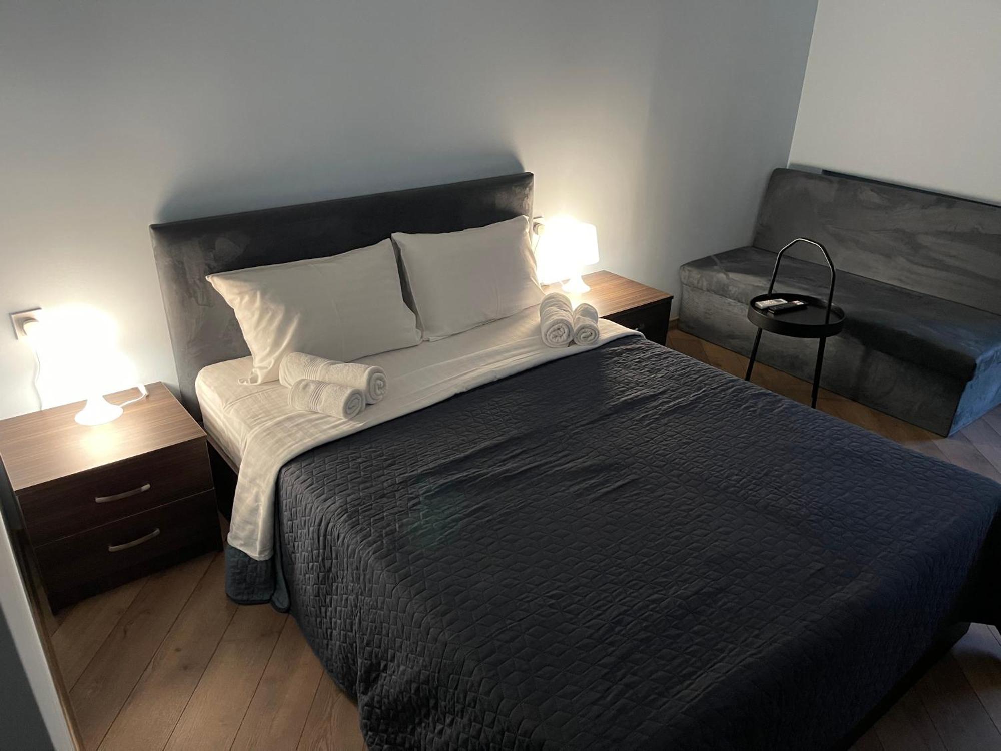 Yerevan Downtown Luxe Apartment Bagian luar foto