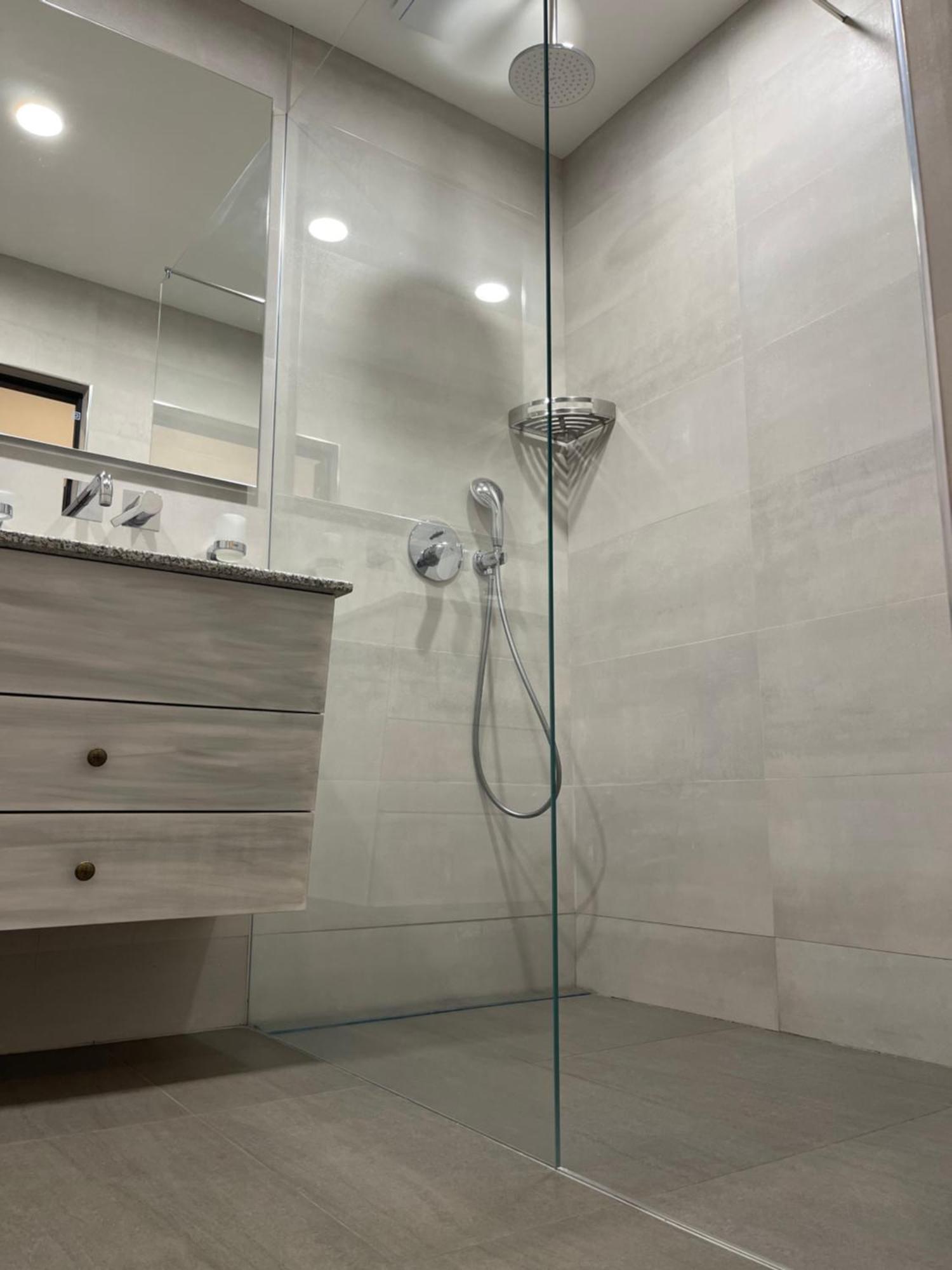 Yerevan Downtown Luxe Apartment Bagian luar foto
