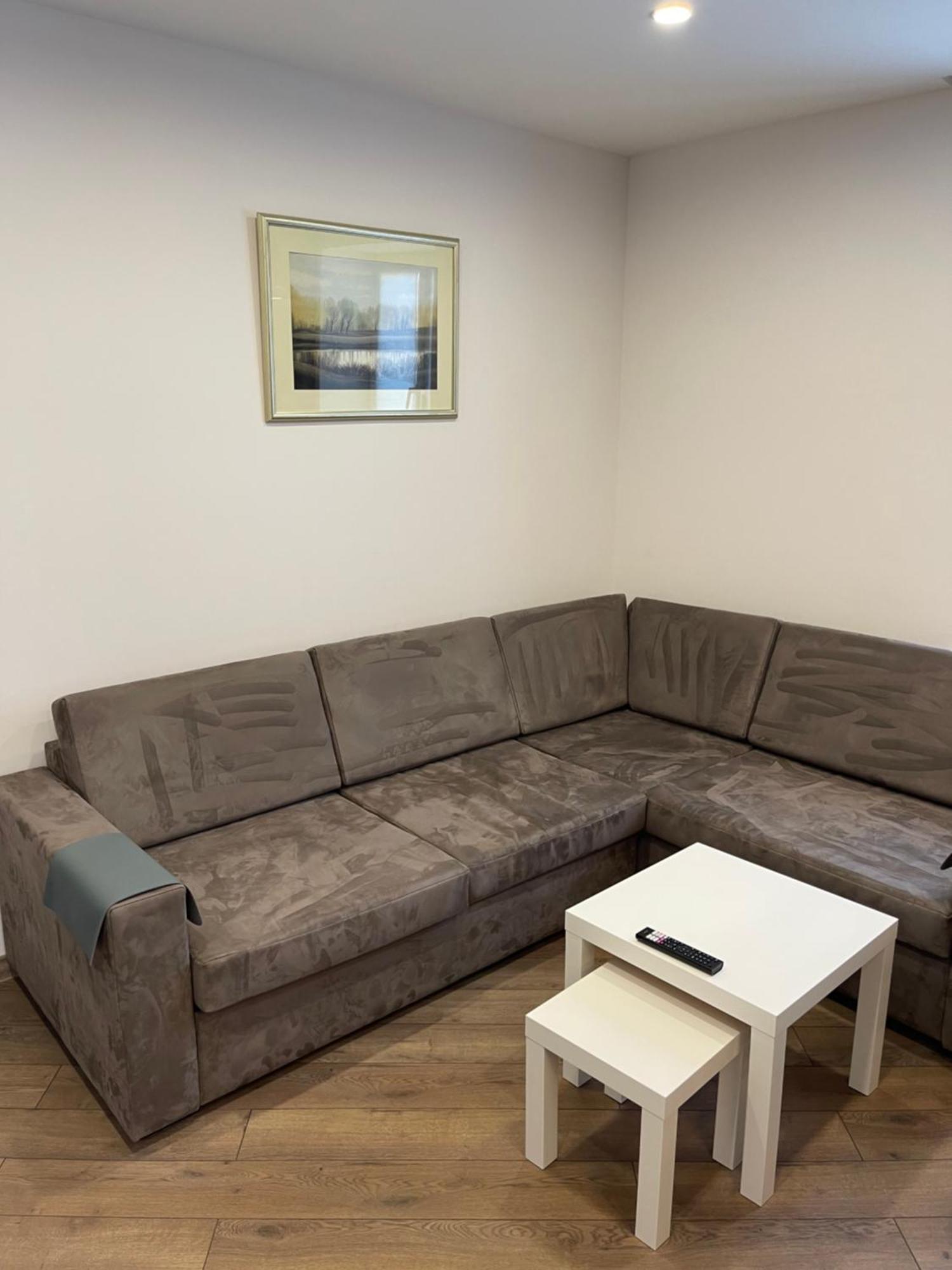 Yerevan Downtown Luxe Apartment Bagian luar foto